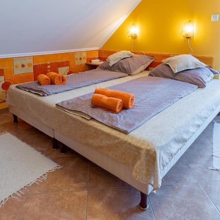 Gál Apartmanház Harkány Exterior foto