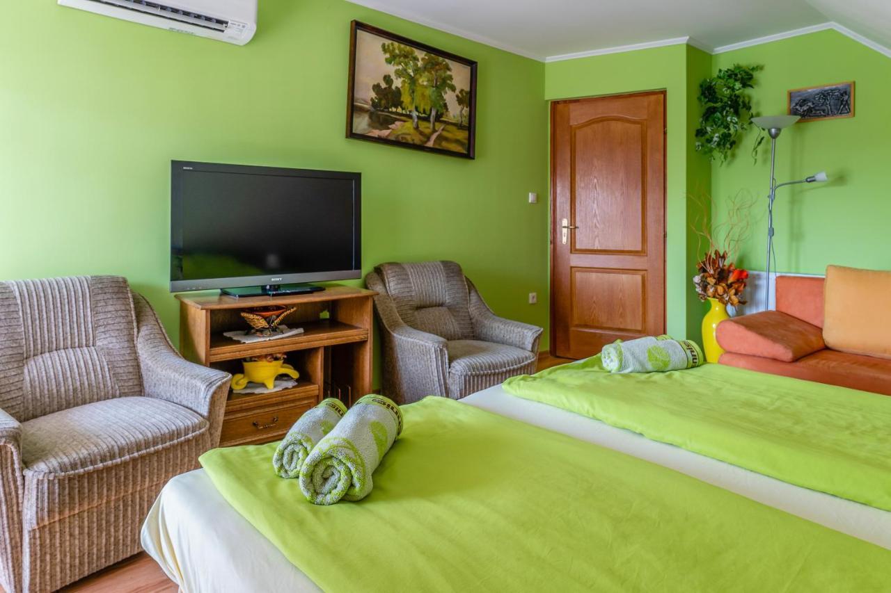 Gál Apartmanház Harkány Exterior foto