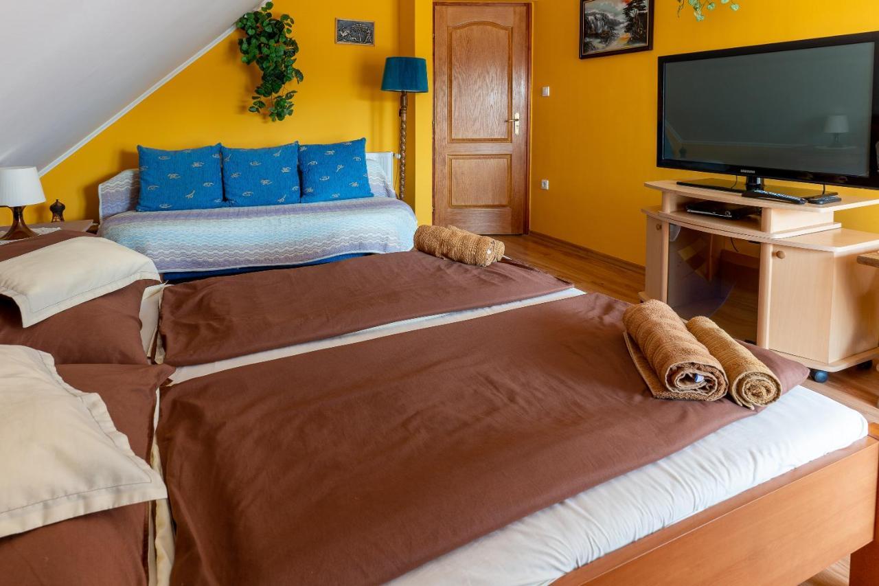 Gál Apartmanház Harkány Exterior foto