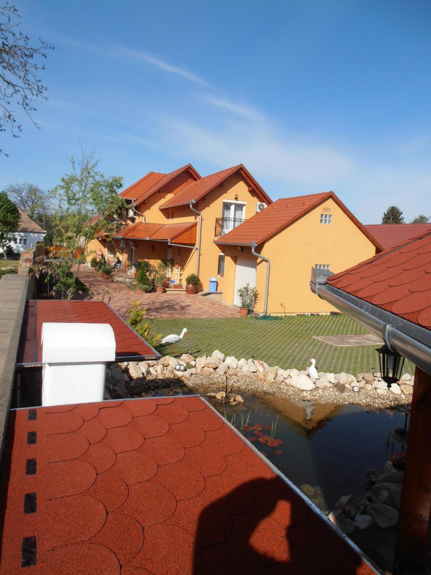 Gál Apartmanház Harkány Exterior foto